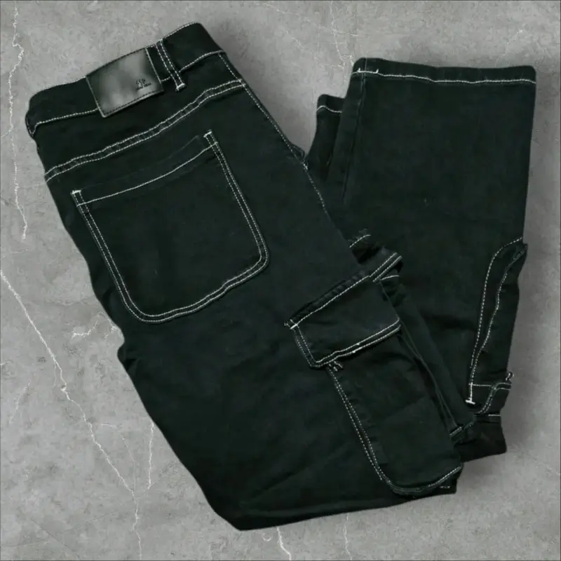 Pantalones cargo negros - 2
