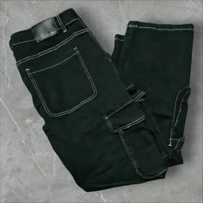 Pantalones cargo negros - miniatura 2