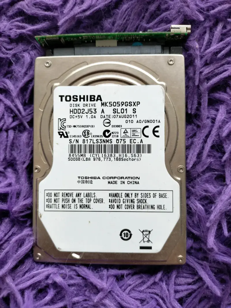 Disco duro Toshiba 500GB - 2