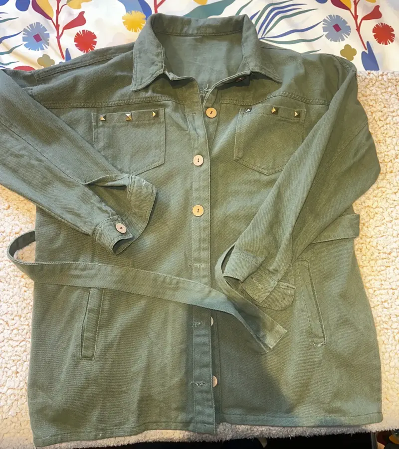 Chaqueta verde militar con cinturón - 2