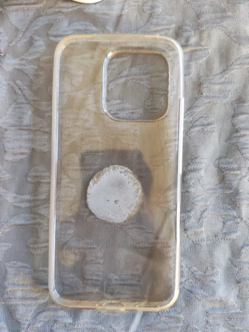 Smartphone con cargador y funda - 5