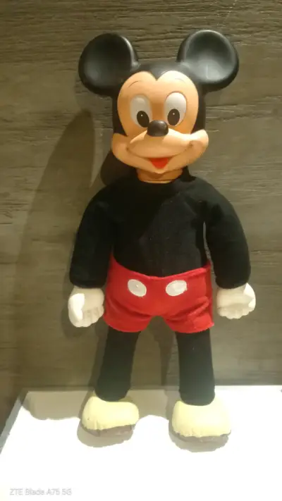 MARCHING MICKEY MOUSE AÑO 1975 - miniatura 1