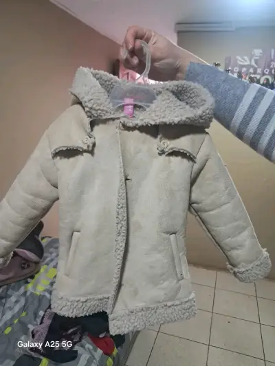 Jeans infantiles con diseño de oso - miniatura 2
