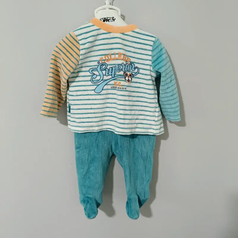 Pijama de bebé rayado ficcus - 1