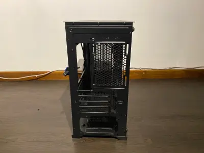 Gabinete de PC Kronos Wind vidrio templado - miniatura 4