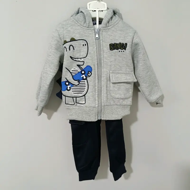 Conjunto infantil dinosaurio gris - 1