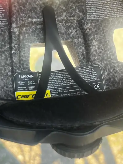 Casco de ciclismo mimetizado militar - miniatura 5