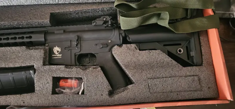 Réplica de rifle airsoft en estuche - 2