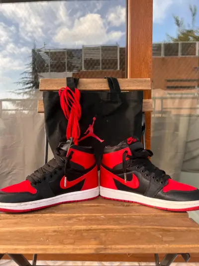Zapatillas Nike Air Jordan edición limitada en tel - miniatura 2