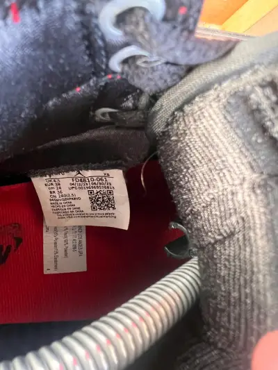 Zapatillas Nike Air Jordan edición limitada en tel - miniatura 6
