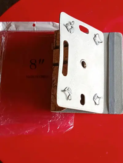 Funda de tablet 8 pulgadas - miniatura 3