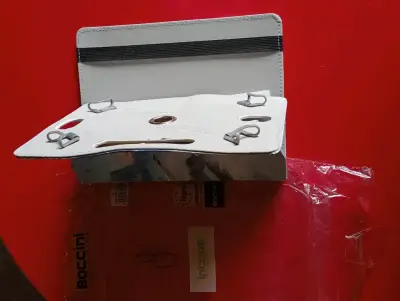 Funda de tablet 8 pulgadas pubg - miniatura 3