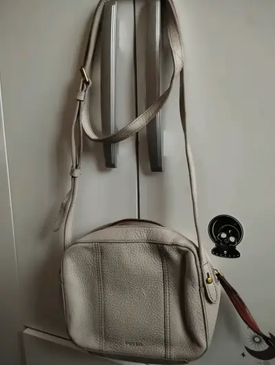 Cartera de cuero Fossil gris - miniatura 2