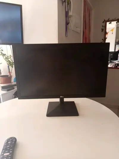 Monitor LG ultrawide - miniatura 2