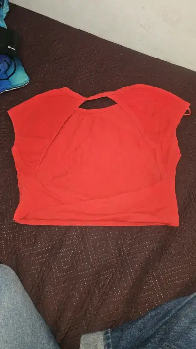 Polera sin espalda - miniatura 2