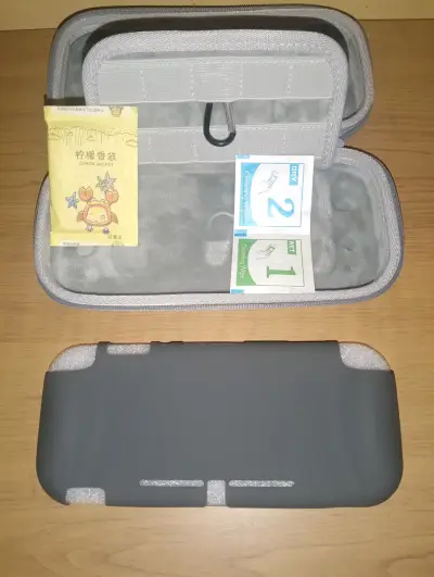 Estuche gris Nintendo Switch - miniatura 4