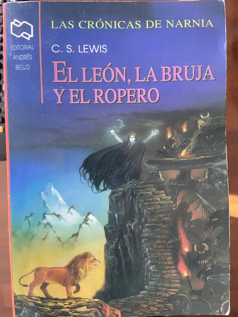 Libro El León, La Bruja y el Ropero