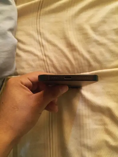 Smartphone Apple negro - miniatura 4
