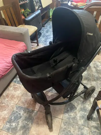 Coche para bebé Bebesit negro - miniatura 1