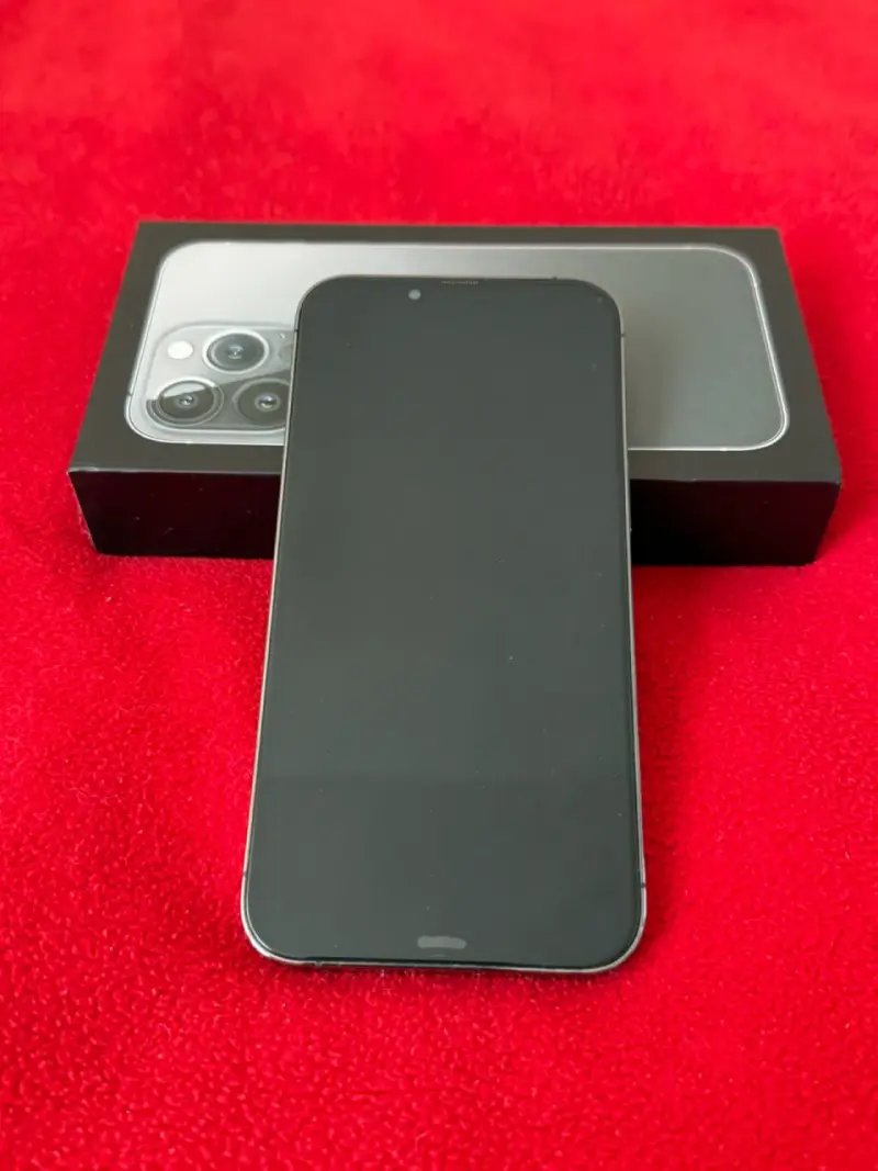 IPhone 13 Pro 128gb batería al 100% - 1