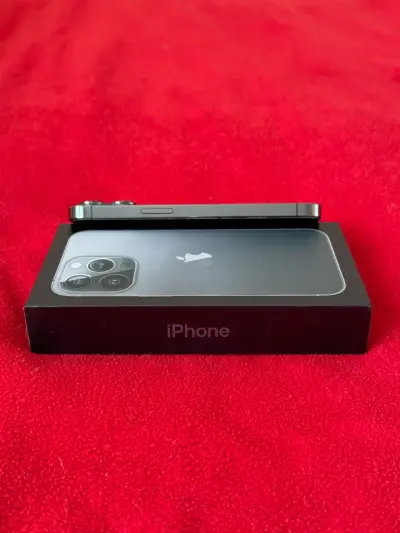 IPhone 13 Pro 128gb batería al 100% - miniatura 3