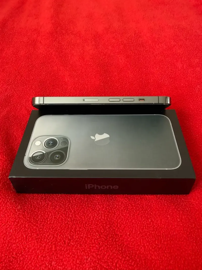 IPhone 13 Pro 128gb batería al 100% - 4