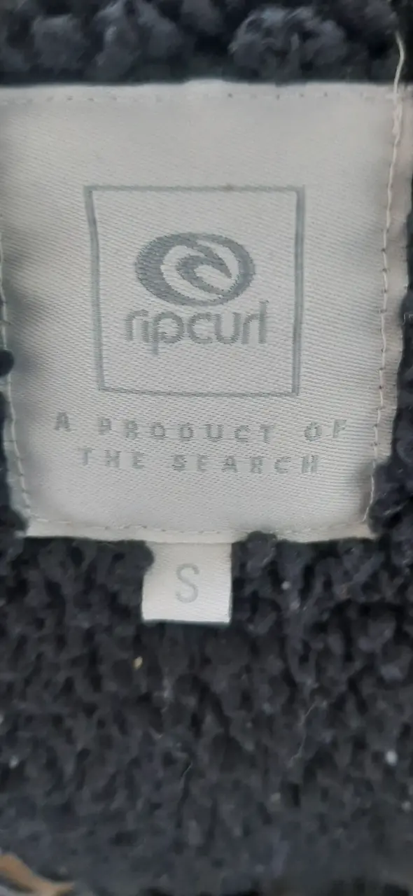 Chaqueta gris con capucha y parches - 2