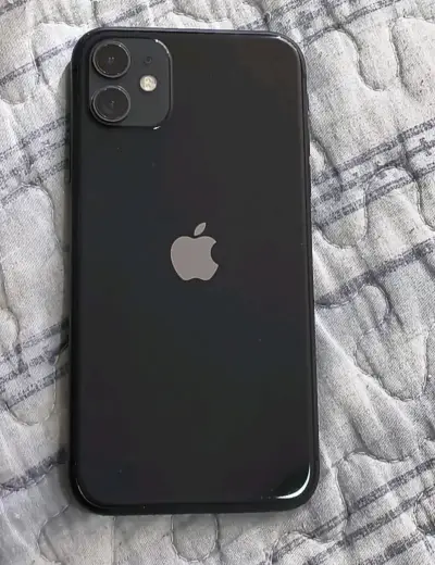Vendo iPhone 11 64gb - miniatura 3