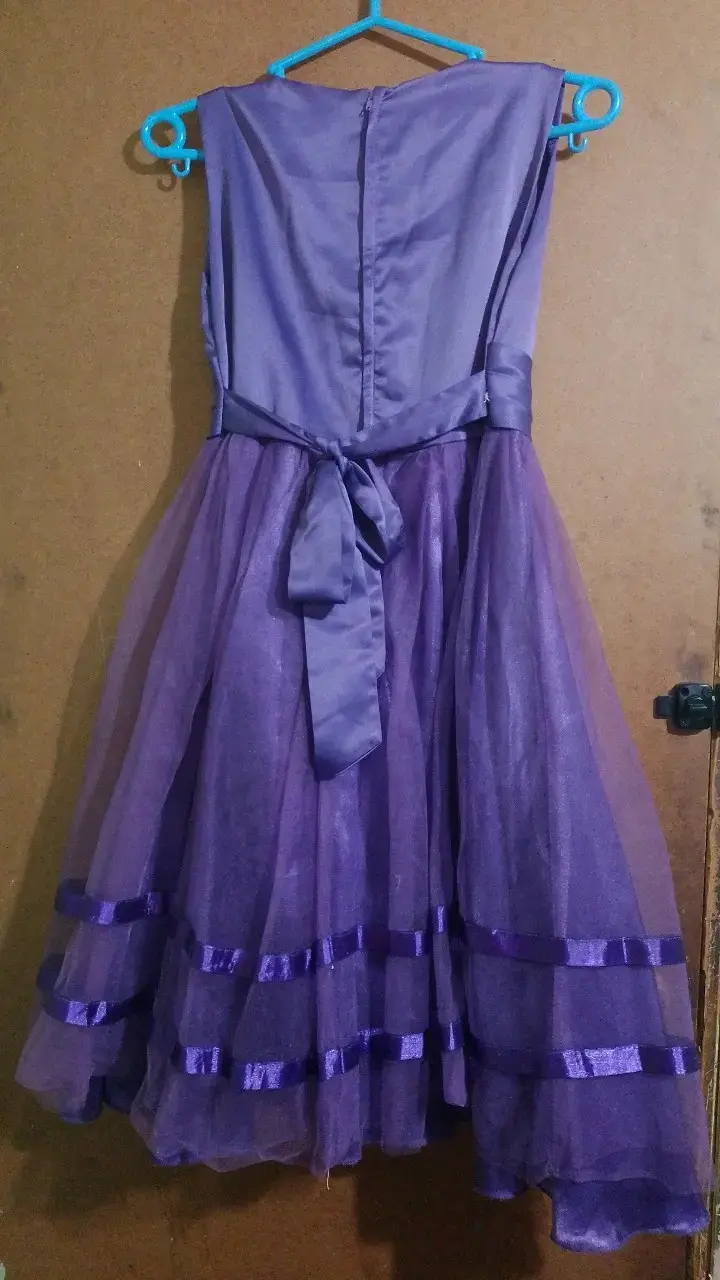 Vestido de gala morado con tul - 2