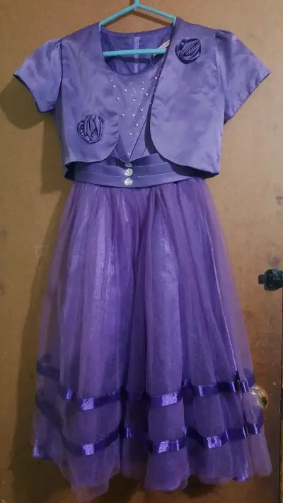 Vestido de gala morado con tul - miniatura 3