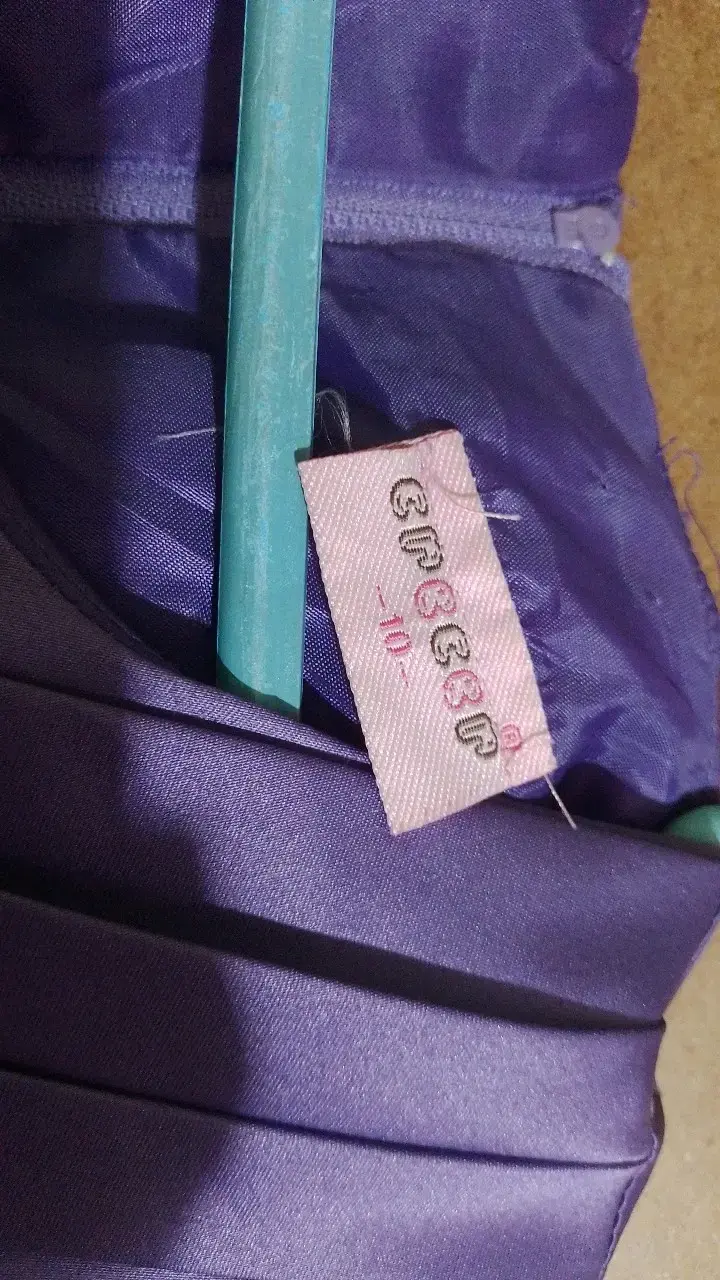 Vestido de gala morado con tul - 4
