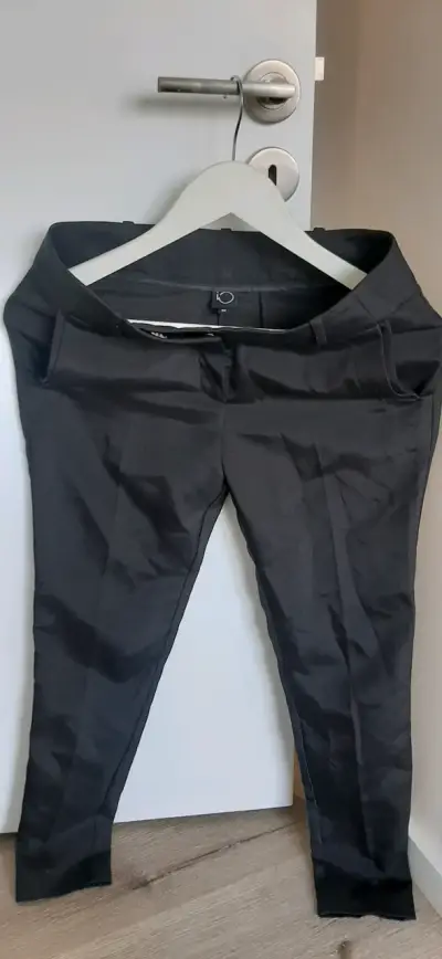 Pantalones negros elegantes - miniatura 1