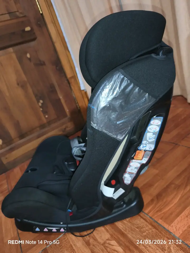 Silla de auto Bebesit negra - 2