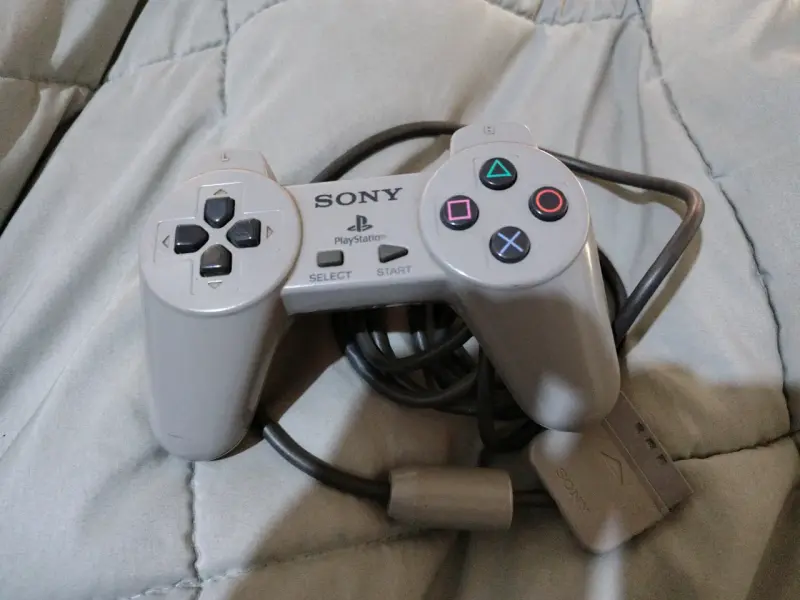 Control Sony PlayStation gris