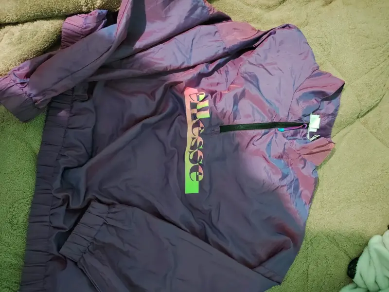 Vendo corta viento ELLESSE nueva! - 2