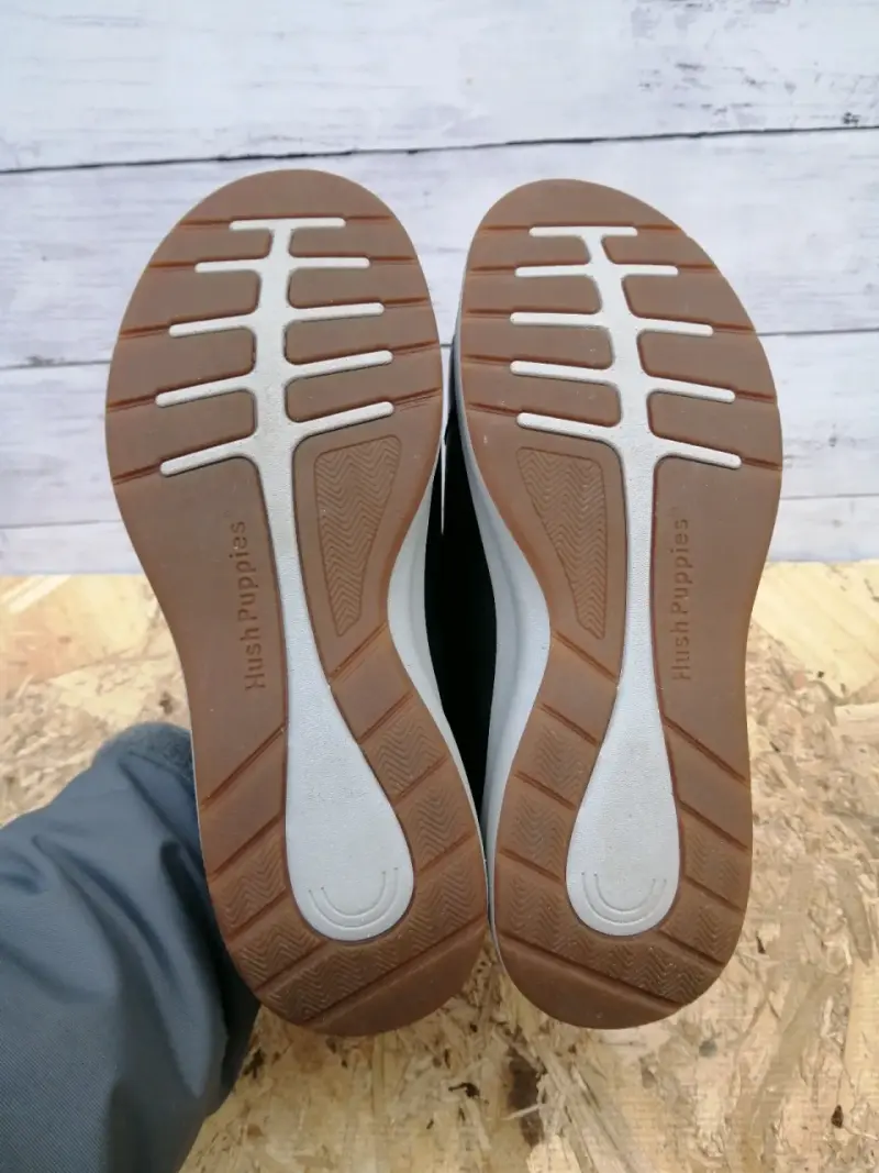Zapatillas negras Hush Puppies - 5