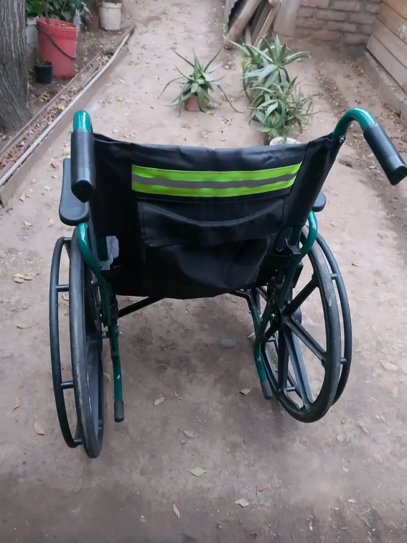 Silla de ruedas plegable - 3