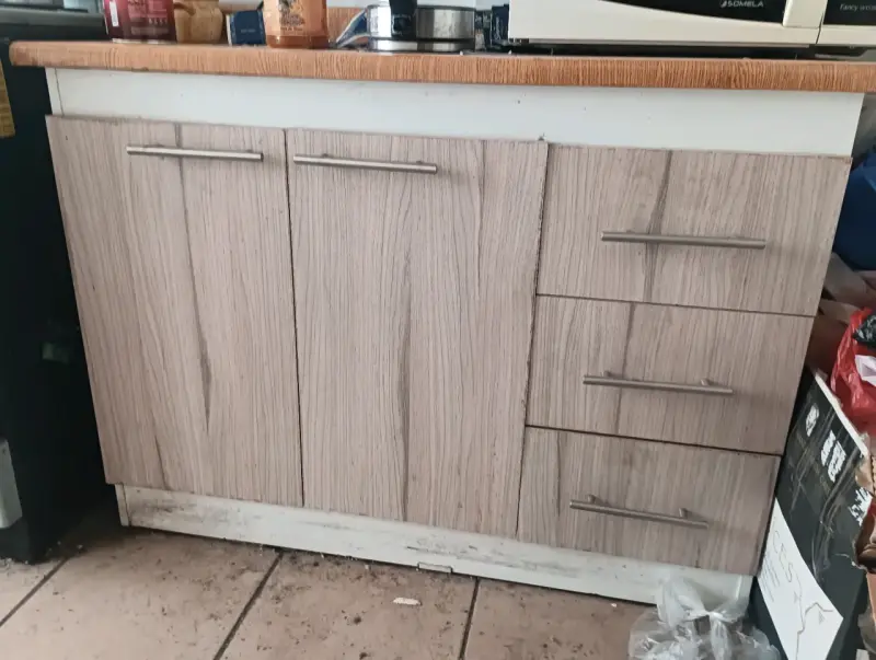 Mueble de cocina color madera - 2