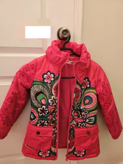 Chaqueta marca  Desigual para niña - miniatura 2