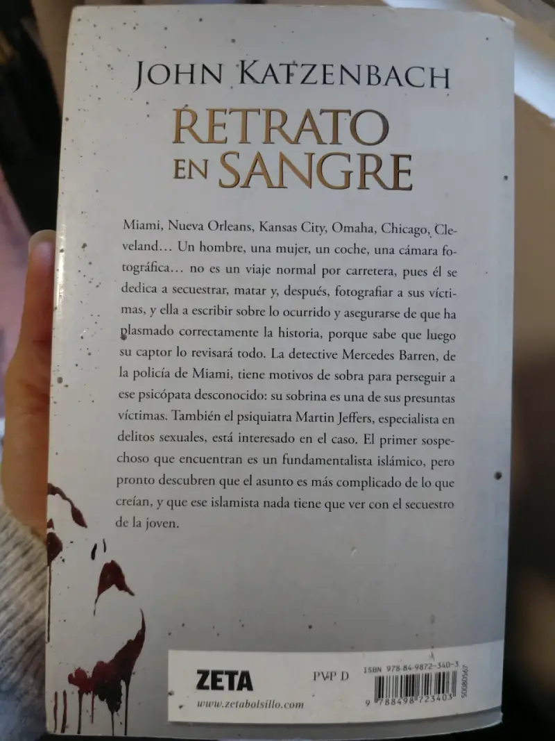 Libro 'Retrato en Sangre' de John Katzenbach - 2