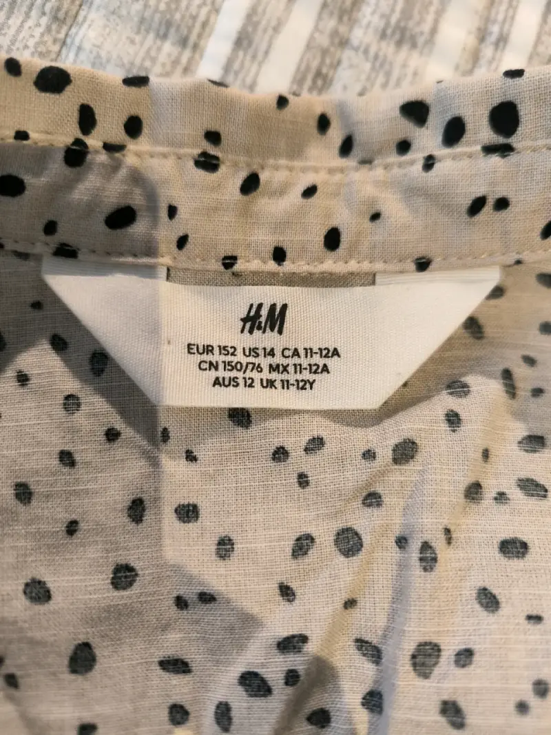 Blusa niña sin mangas estampada - 2
