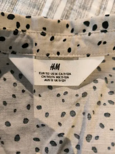 Blusa niña sin mangas estampada - miniatura 2