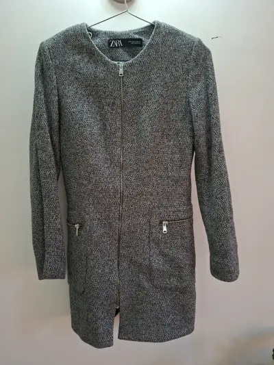 Abrigo gris con cierre Zara - miniatura 1