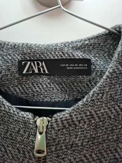 Abrigo gris con cierre Zara - miniatura 2
