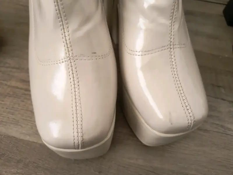 Botines blancos de charol - 3