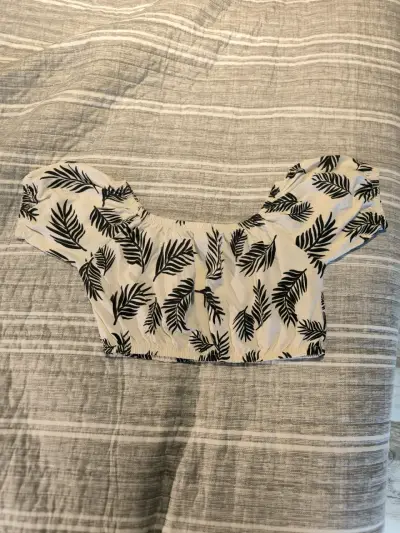 Crop top niña estampado hojas - miniatura 1