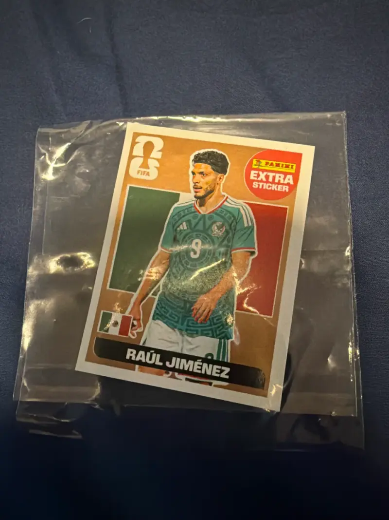 extra Sticker bronce FIFA Raúl Jiménez - 3