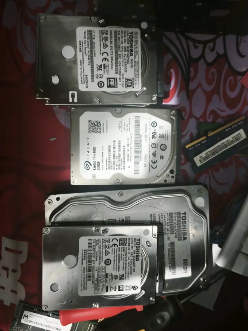 Lote de discos duros. - 4