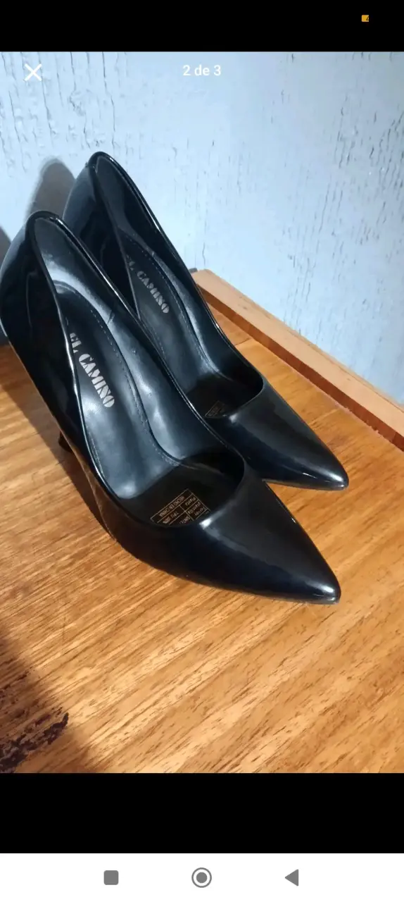 Tacones negros de charol - 2