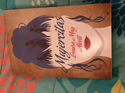Libro mujercita - miniatura 1